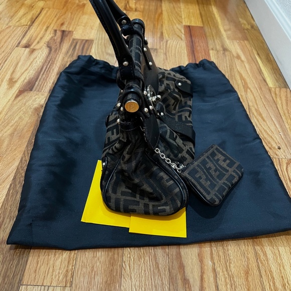 Fendi purse